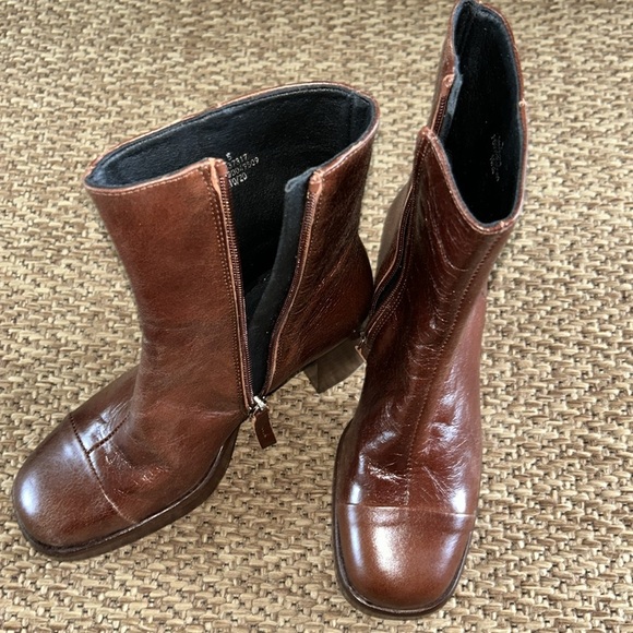 ASOS boots - Picture 3 of 8